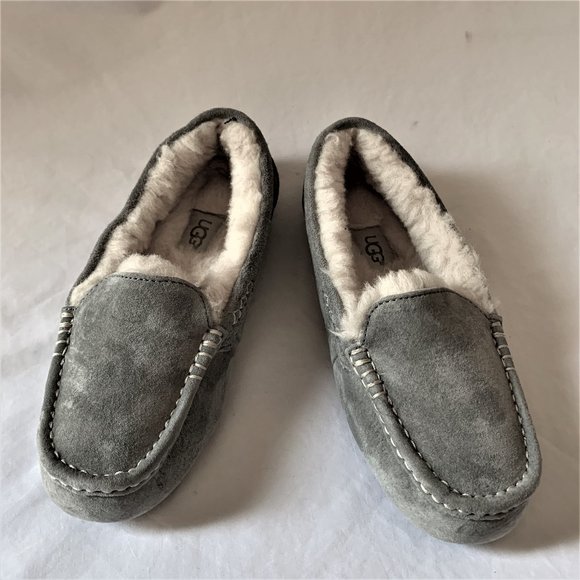 UGG | Shoes | Ugg Ansley Grey Moccasin 